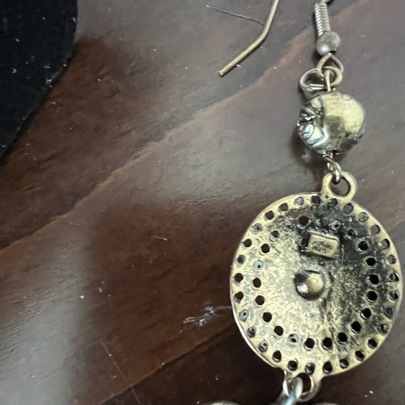 Zebra dangle Earrings are bronze color 3” - Picture 3 of 9